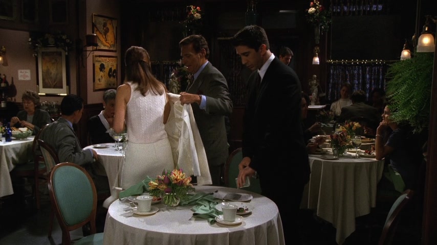 Эпизод с кроватью в виде гоночного автомобиля | Друзья | Сезон: 03 | Эпизод: 07